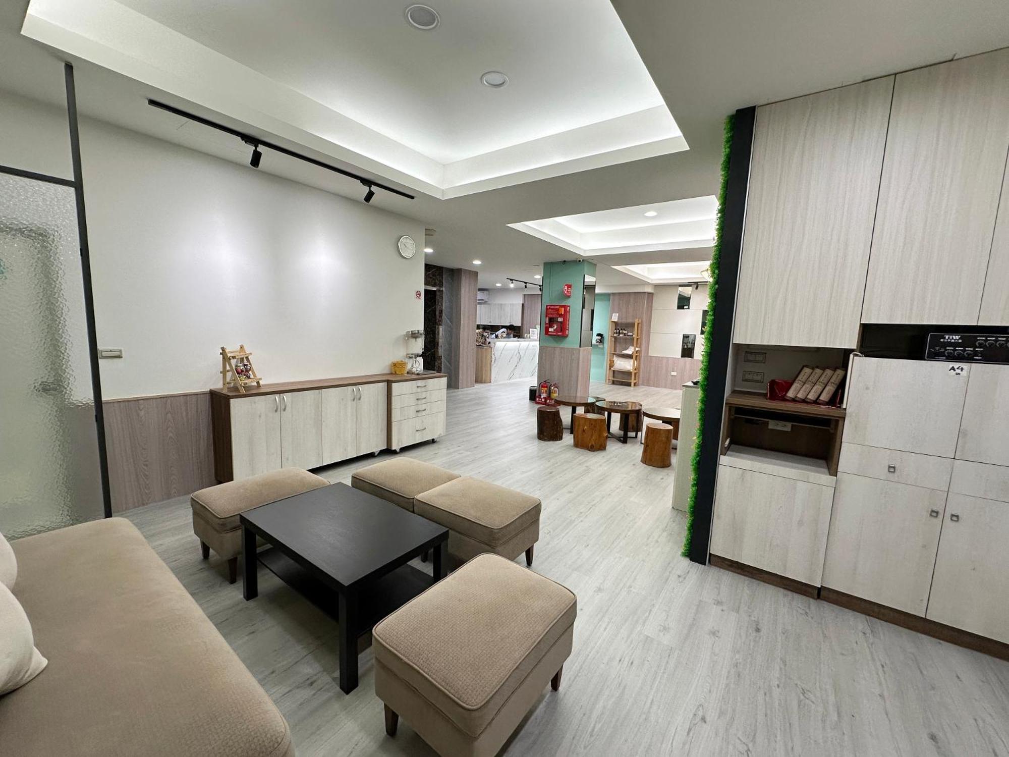 Hoya Resort Hotel Chiayi Esterno foto