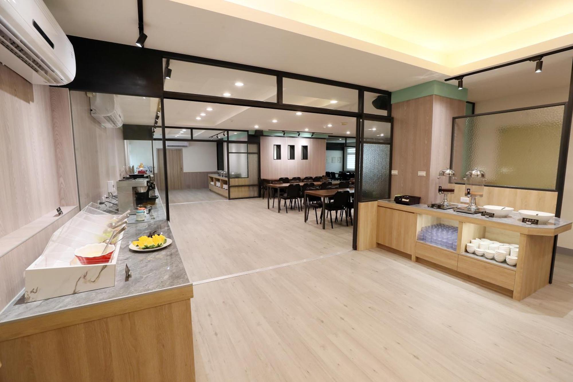 Hoya Resort Hotel Chiayi Esterno foto