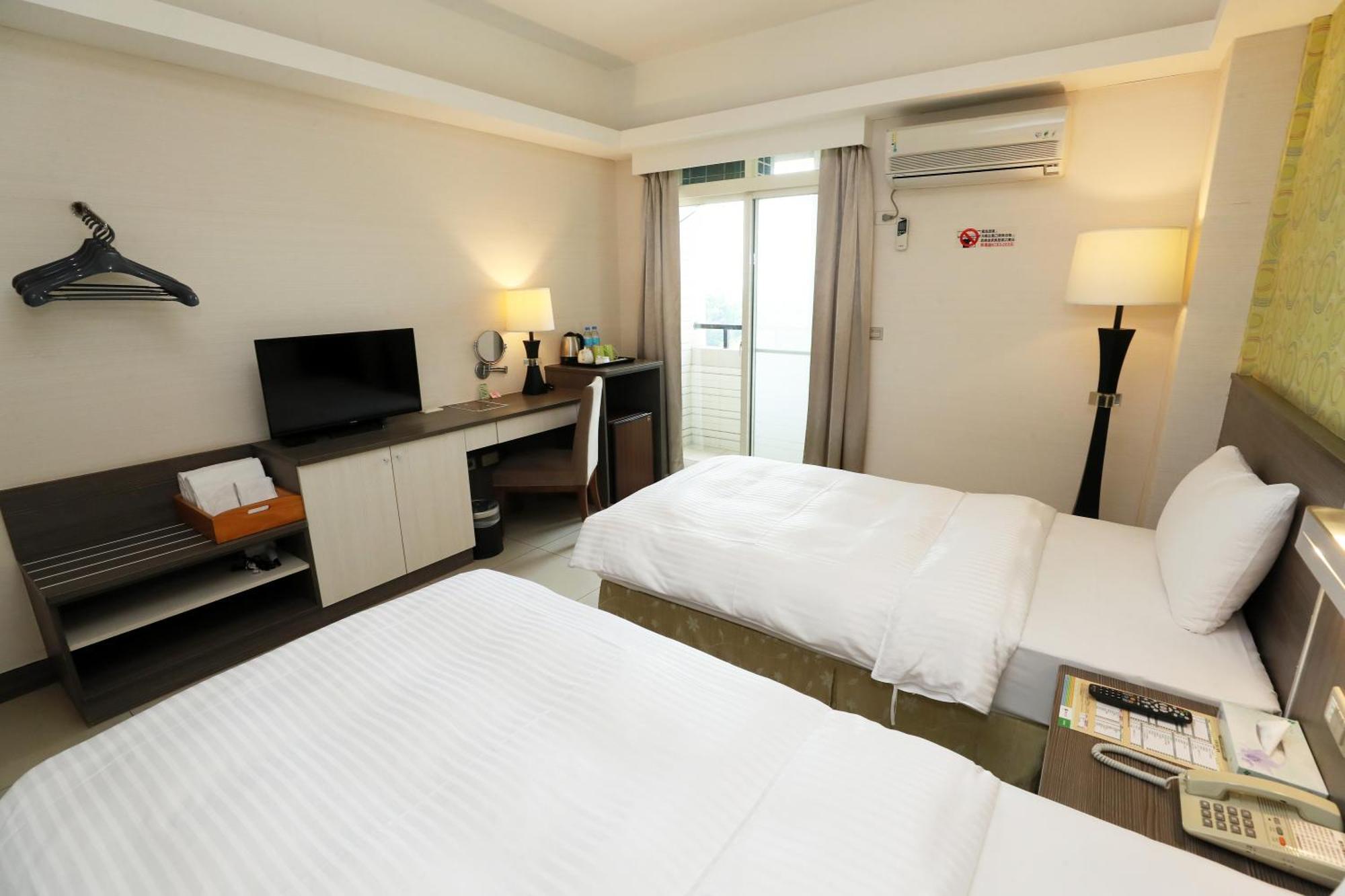 Hoya Resort Hotel Chiayi Esterno foto