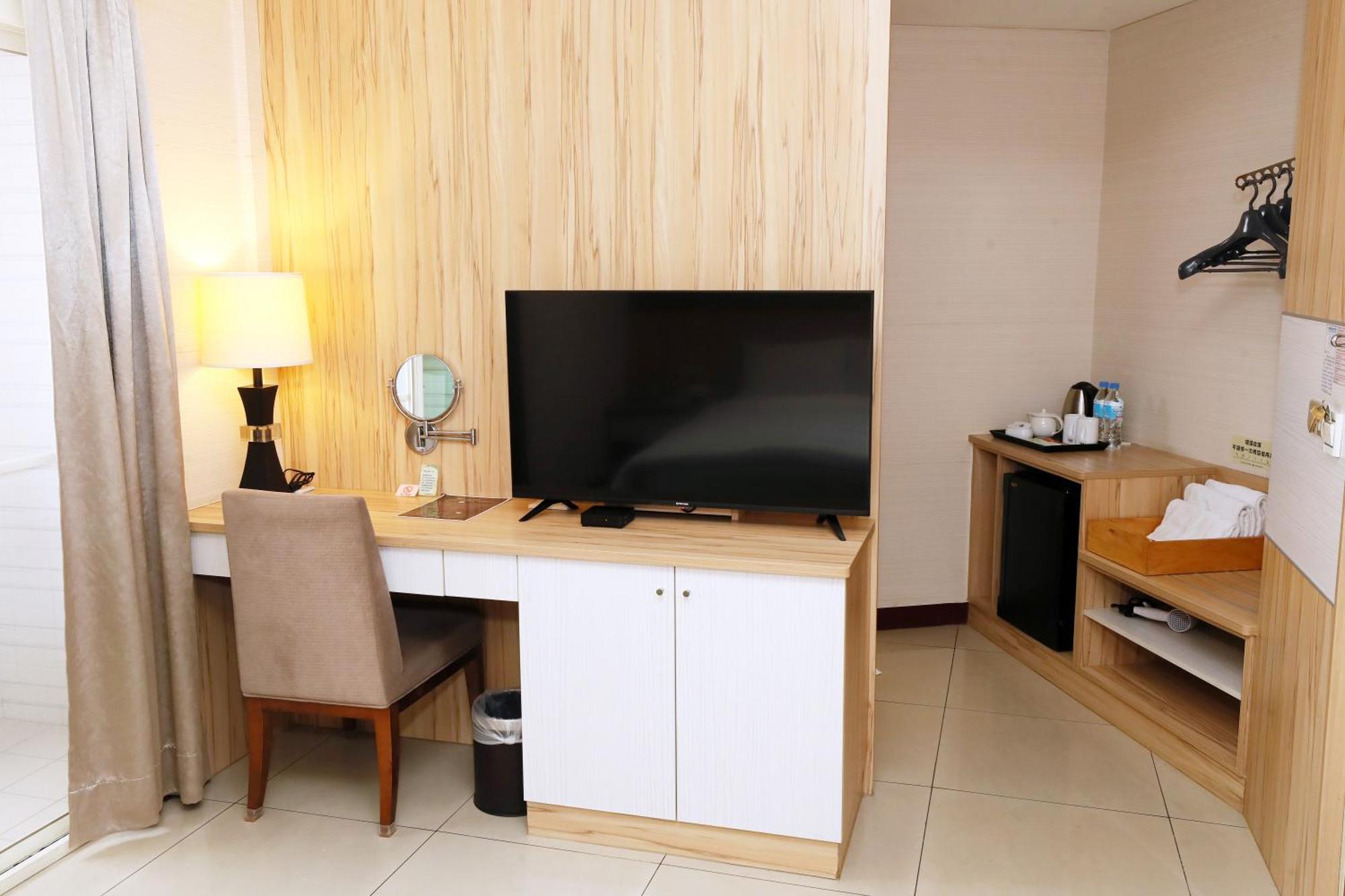 Hoya Resort Hotel Chiayi Esterno foto