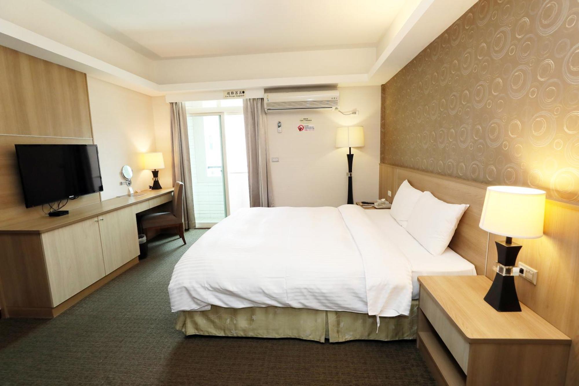Hoya Resort Hotel Chiayi Esterno foto