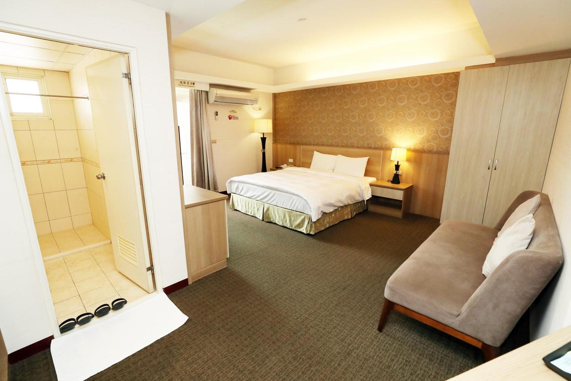 Hoya Resort Hotel Chiayi Esterno foto