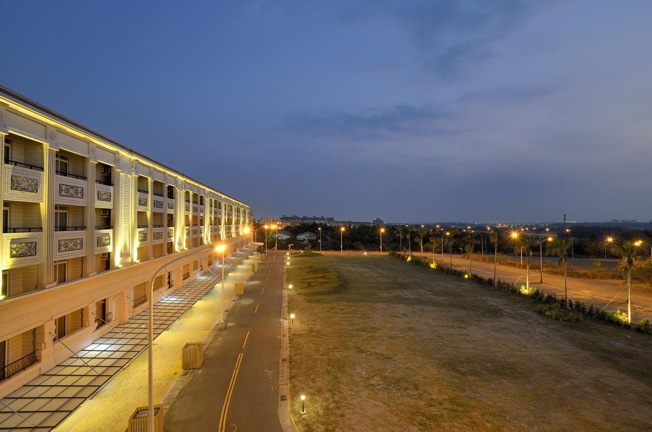 Hoya Resort Hotel Chiayi Esterno foto