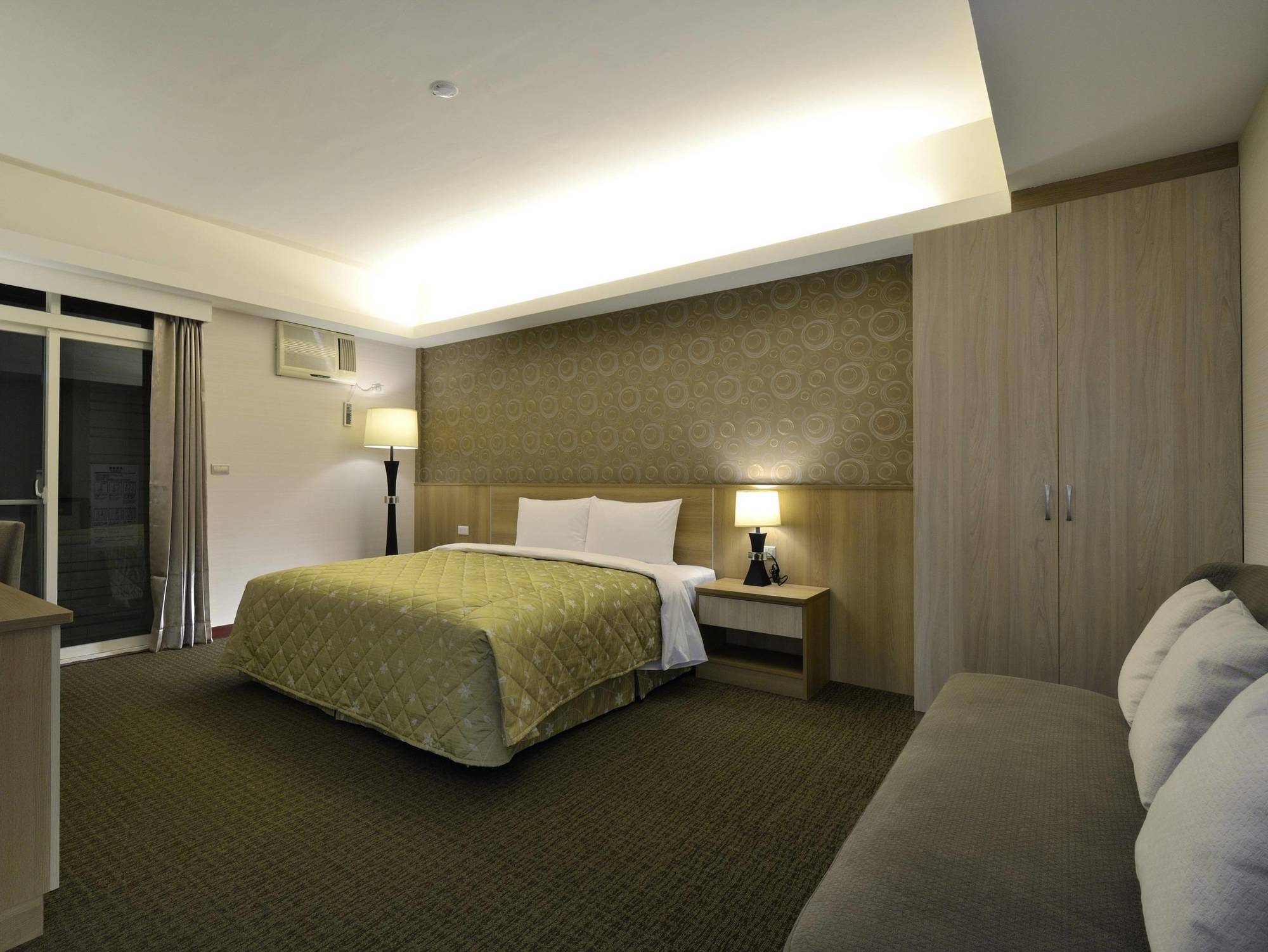 Hoya Resort Hotel Chiayi Esterno foto